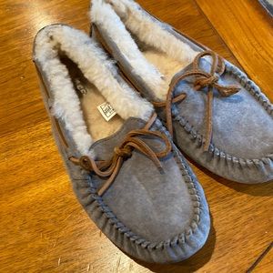 Ugg Slippers- Sz 8